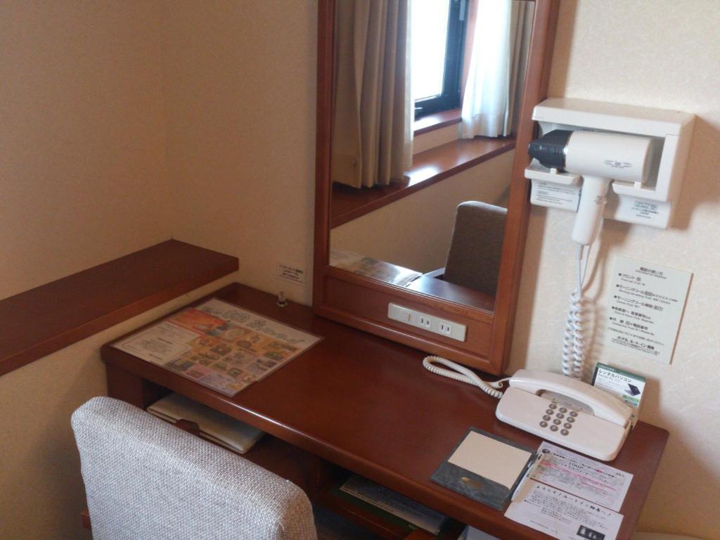 Hotel Route-Inn וואג'ימה חדר תמונה